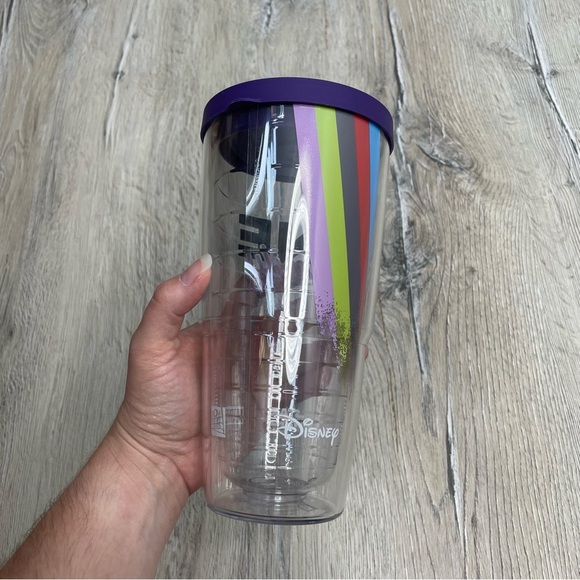 Disney Tervis Tumbler - Picture 2 of 13